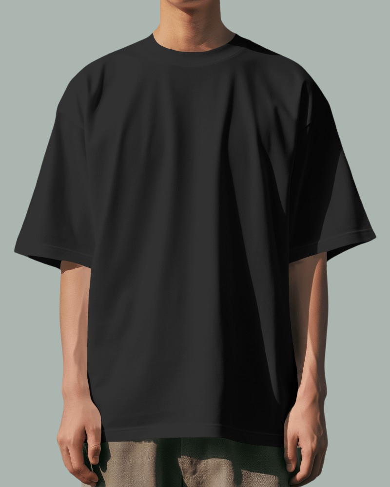 Motion - Oversized black Tee