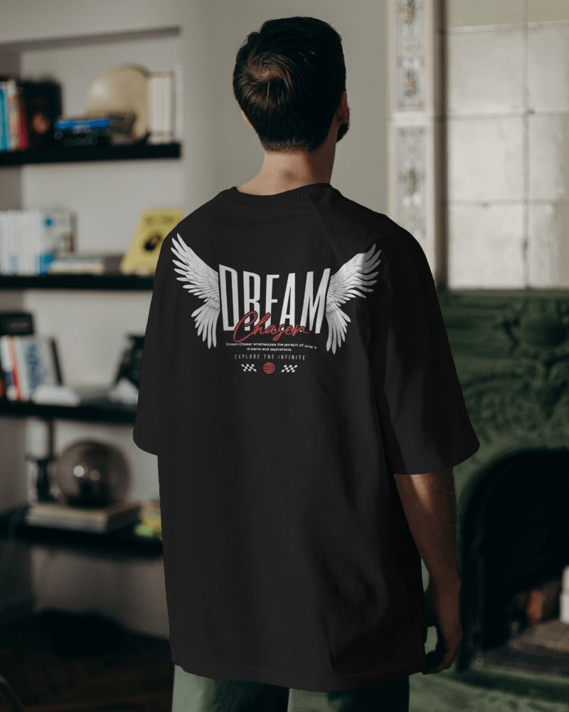 Dream Chaser - Oversized black Tee