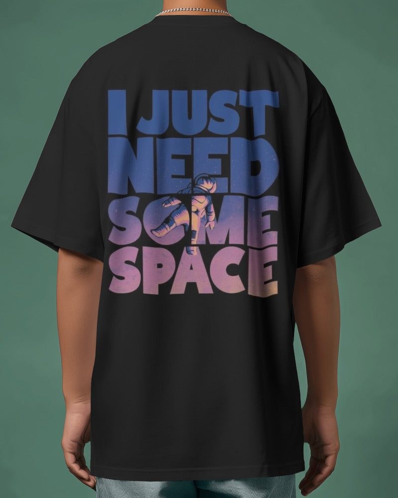 Gradient i need my space - Oversized Black Tee